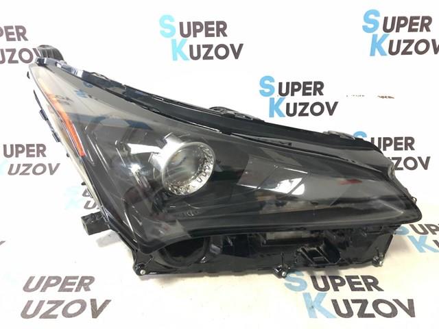 Фара правая Toyota 8114578200