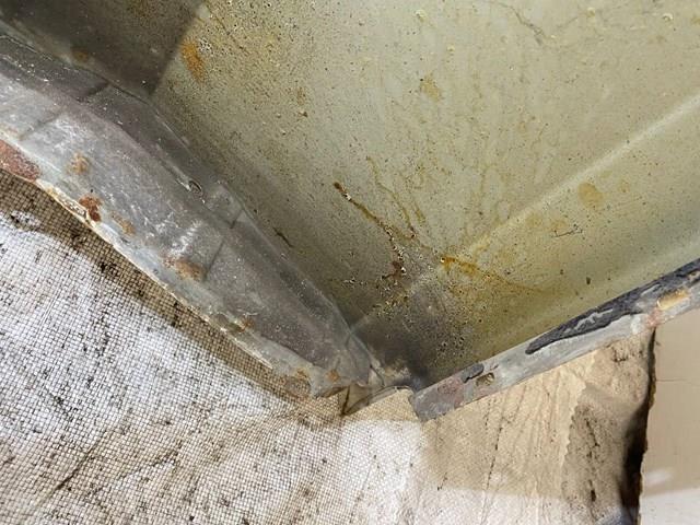 Боковая часть передняя правая Volvo 340/360 хэтчбек (343, 345) (1979 - 1991) цена, от 142.52 USD