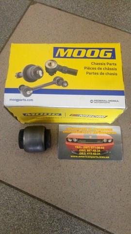 Сайлентблок заднего продольного рычага задний K201327 Moog