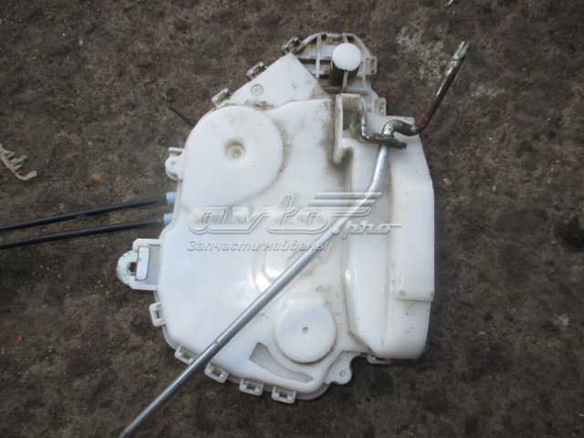 Внутренний дверной замок на Honda Civic VIII FD, FA