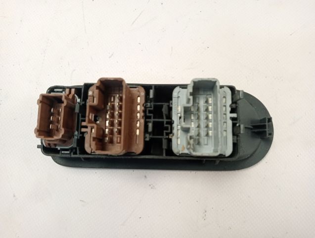  Renault (RVI) 025330 цена, от 37.41 USD