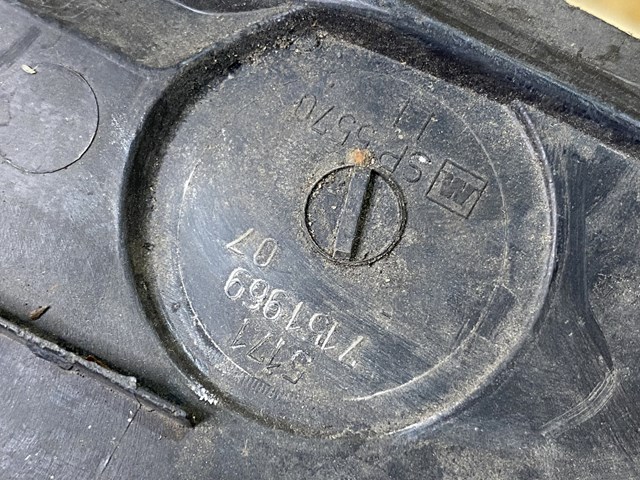 Купить 15671610 BMW 