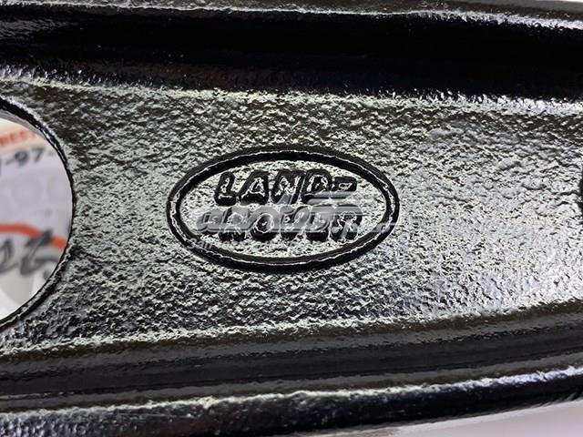 Передний нижний рычаг Land Rover LR148055