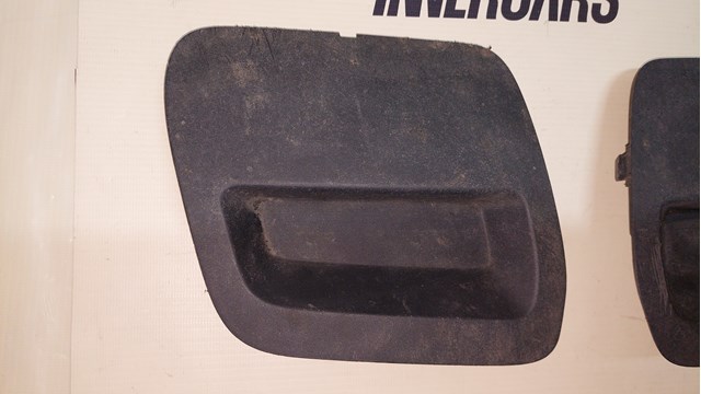 Купить 511809831R Renault (RVI) Заглушка буксировочного крюка