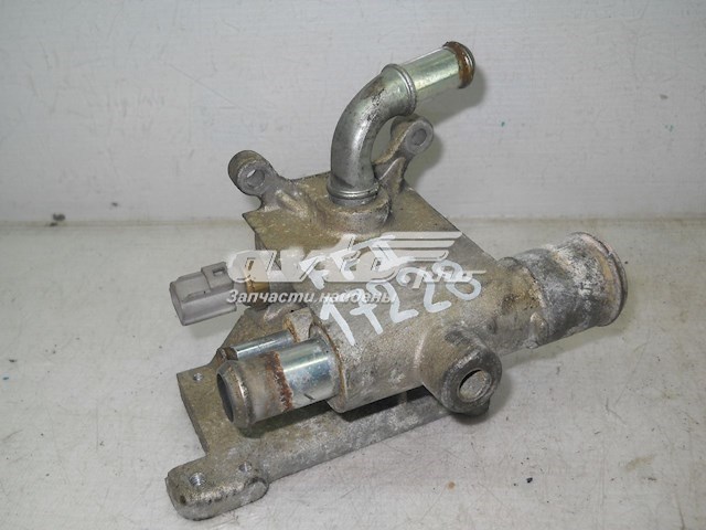 1360282 Ford flange do sistema de esfriamento (união em t)