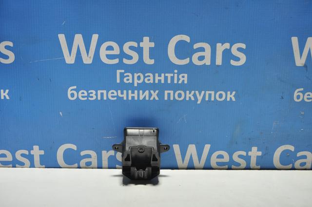 Купить LR071144 Land Rover 