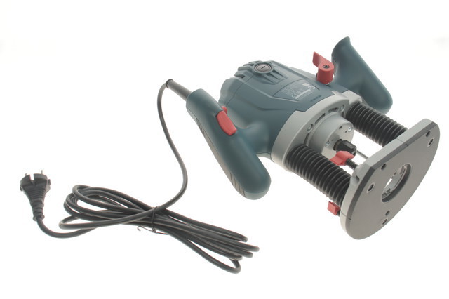  Bosch 06016B7000 цена, от 150.28 USD