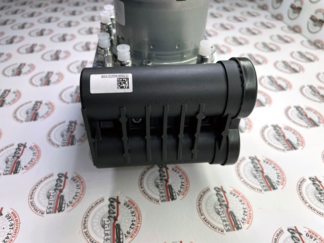 Блок управления пневмоподвеской Mercedes A1673209005