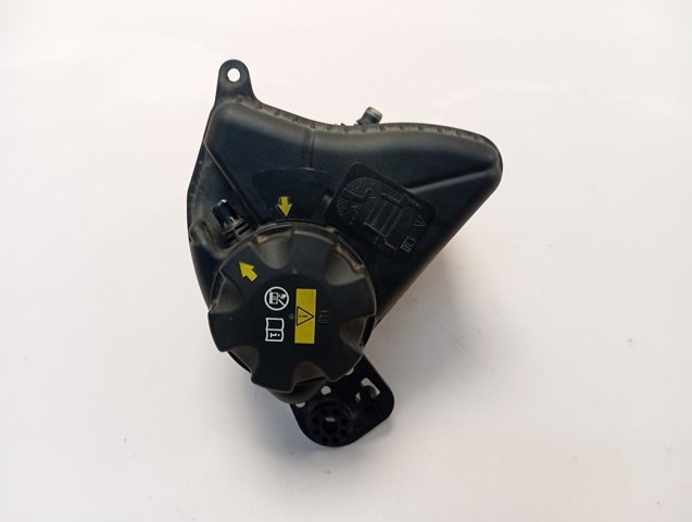 1713764728301 BMW 