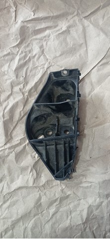 Купить 52115B1010 Toyota Кронштейн бампера переднего правый