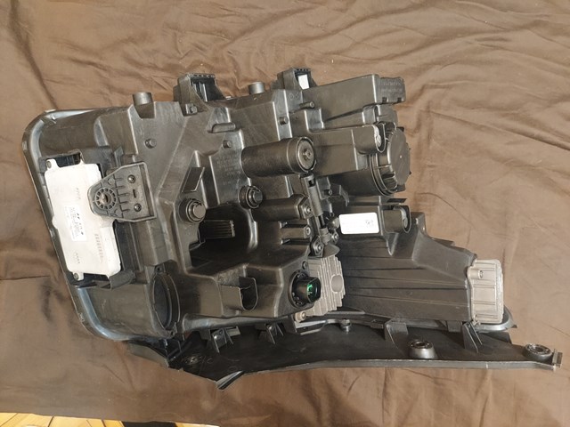 Фара левая Hyundai/Kia 92101S2500 цена, от 1147.86 USD