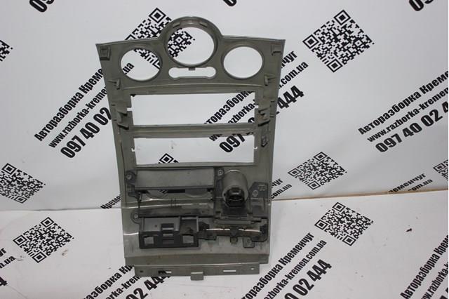  8200178435 Renault (RVI)