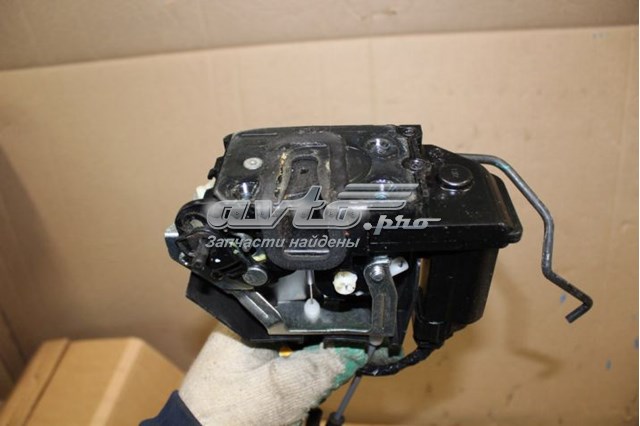 Замок задней двери, левой Hyundai/Kia 814100X000 цена, от 27.97 USD