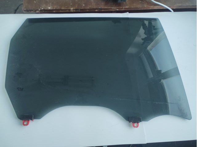 Стекло заднее правое XYG GS5055D304
