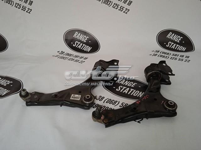 LR060046 Land Rover braço oscilante inferior direito de suspensão dianteira