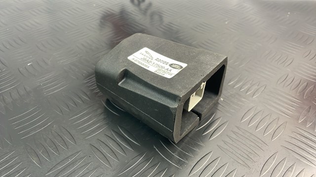  Land Rover LR094959