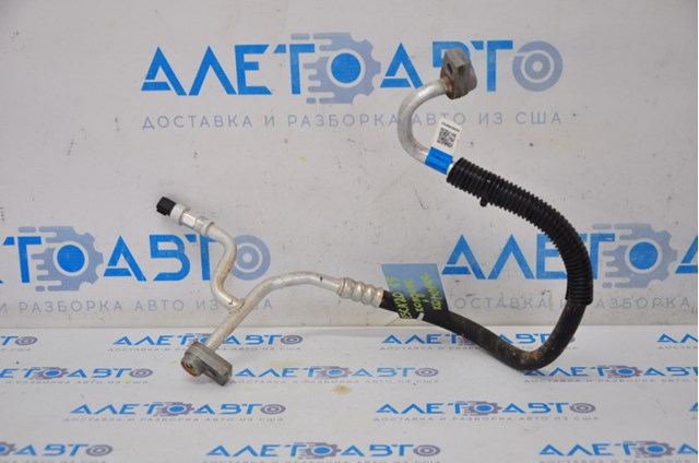 YF38209 Ford Трубка кондиционера от компрессора к радиатору