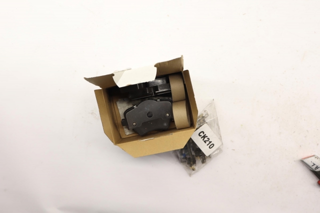 Колодки тормозные передние дисковые BMW 34108837151