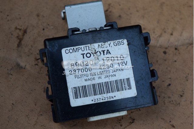 8902012010 Toyota 