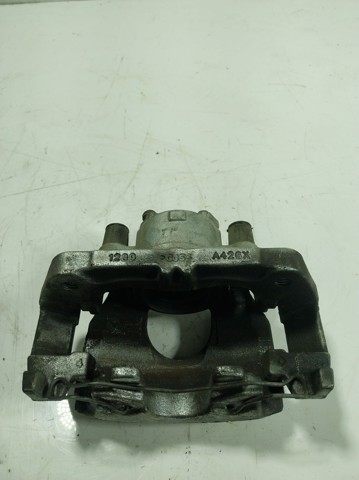 2500953 Ford Суппорт тормозной, передний, левый