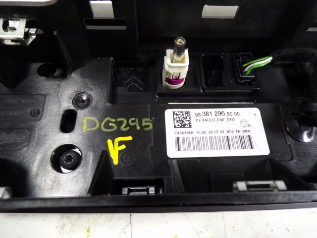 Дисплей многофункциональный Peugeot/Citroen 9838129680 цена, от 126.49 USD