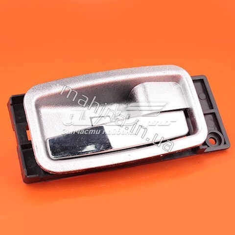 Ручка задней двери, внутренняя, правая Geely 1018006377