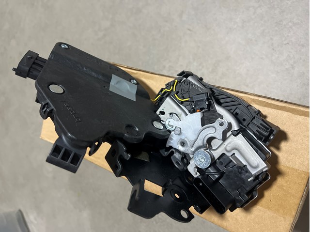  Land Rover LR078744 цена, от 44.34 USD