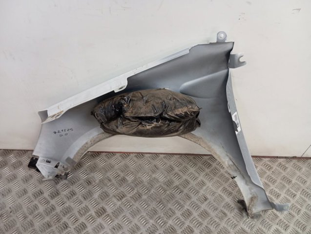 Боковая часть передняя правая Renault (RVI) 631002838R цена, от 66.96 USD