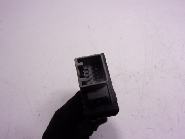  Land Rover LR083257 цена, от 254.24 USD