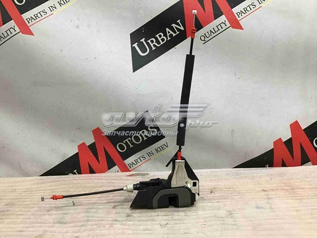 Замок задней двери, левой Land Rover LR063611 цена, от 76.19 USD