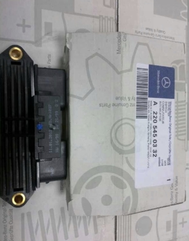 Реле свечей накала 2205450332 Mercedes