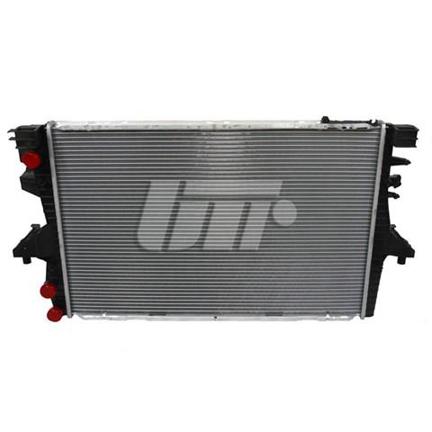 Радиатор охлаждения двигателя Sato Tech R12178 цена, от 101.64 USD