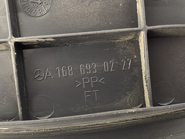 A1686930227 Mercedes 