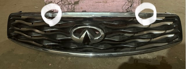 620701CA0A Nissan/Infiniti Решетка радиатора