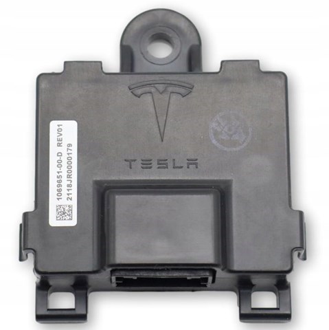 106965100D Tesla 
