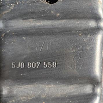 5J0807581 VAG 