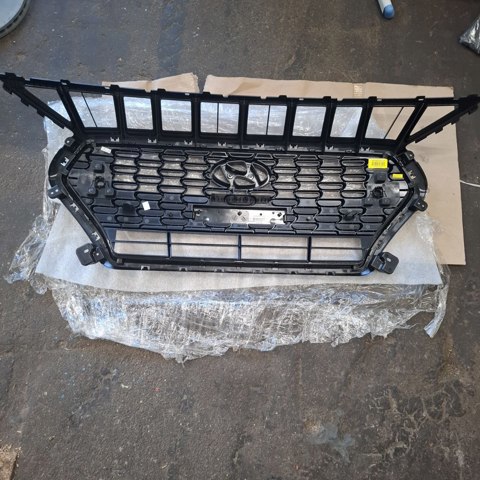 Облицовка радиатора Hyundai/Kia 86350G4AC0 цена, от 249.12 USD