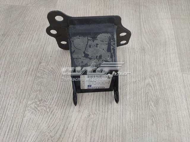 Кронштейн усилителя переднего бампера General Motors 93368358