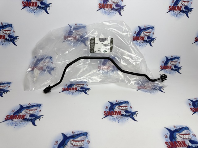 Шланг расширительного бачка верхний Land Rover LR060347 цена, от 28.25 USD