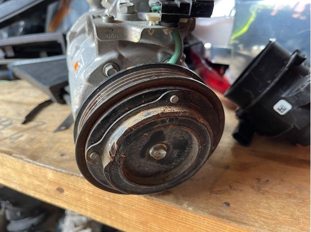 Насос кондиционера Ford H1F119D629BA