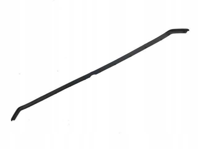 Купить TK4856770 Mazda Уплотнитель капота