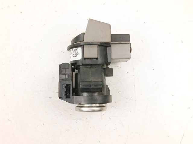  Jaguar 2R8312A145BG цена, от 51.94 USD