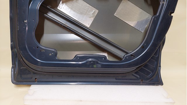 Дверь передняя правая Volvo 32228849 цена, от 633.45 USD