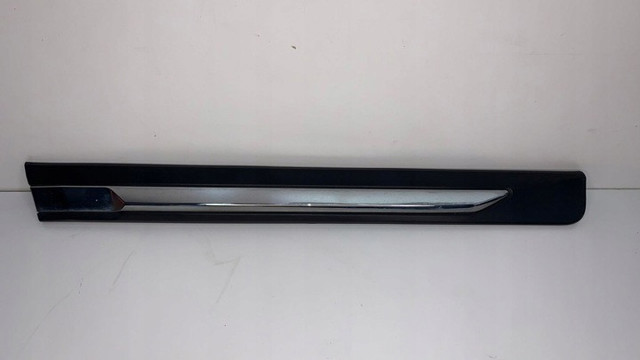 Купить 828766FR0A Nissan/Infiniti Молдинг двери задней правой нижний