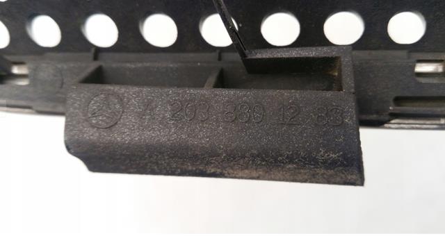 Облицовка радиатора Mercedes A20388012839744 цена, от 65.04 USD