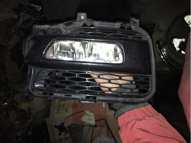 Купить DK6217K946AA Land Rover Заглушка (решетка) противотуманных фар бампера переднего правая