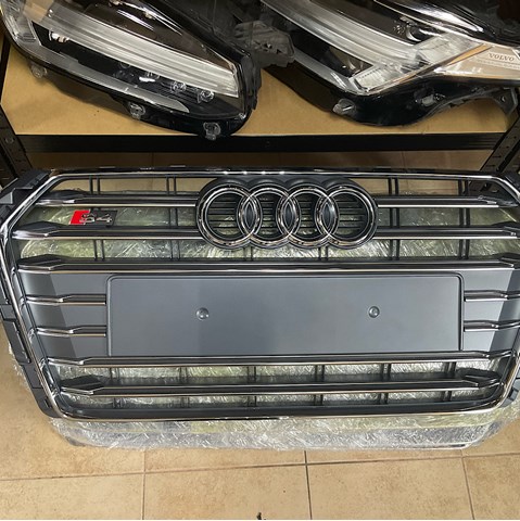 8W0853651HRP5 VAG Решетка радиатора