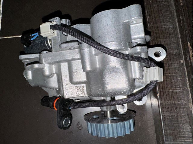 2213854 Ford Шатун двигателя