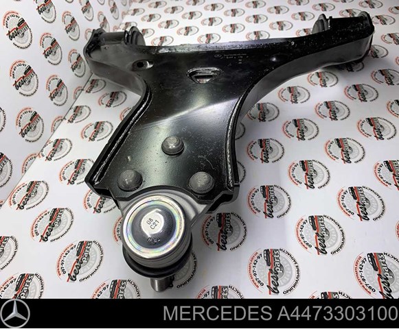 A4473303100 Mercedes Рычаг передней подвески нижний левый
