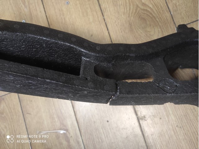 Абсорбер бампера переднего Mercedes A1678851700